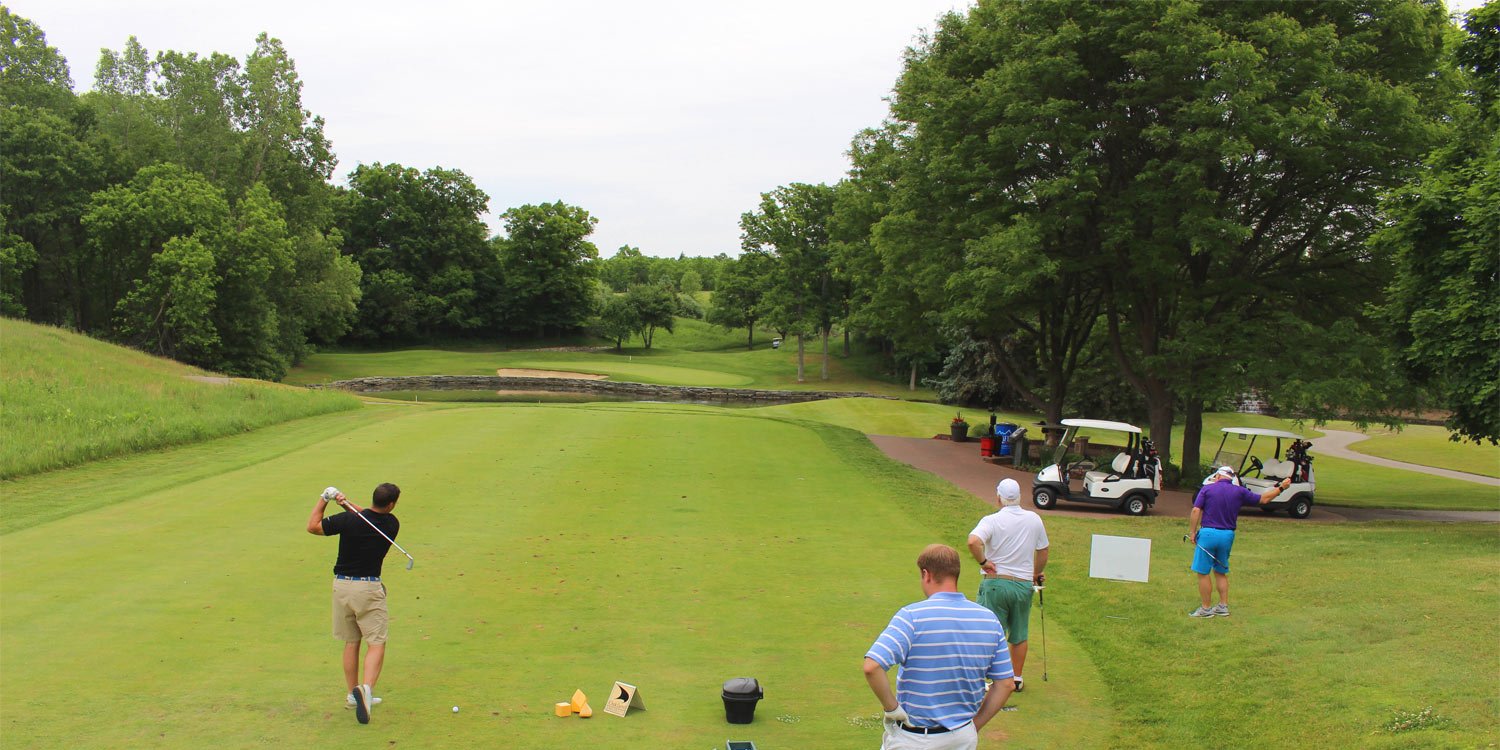 OUAA Golf Outing Alumni Winter 2017 OU Magazine Oakland University