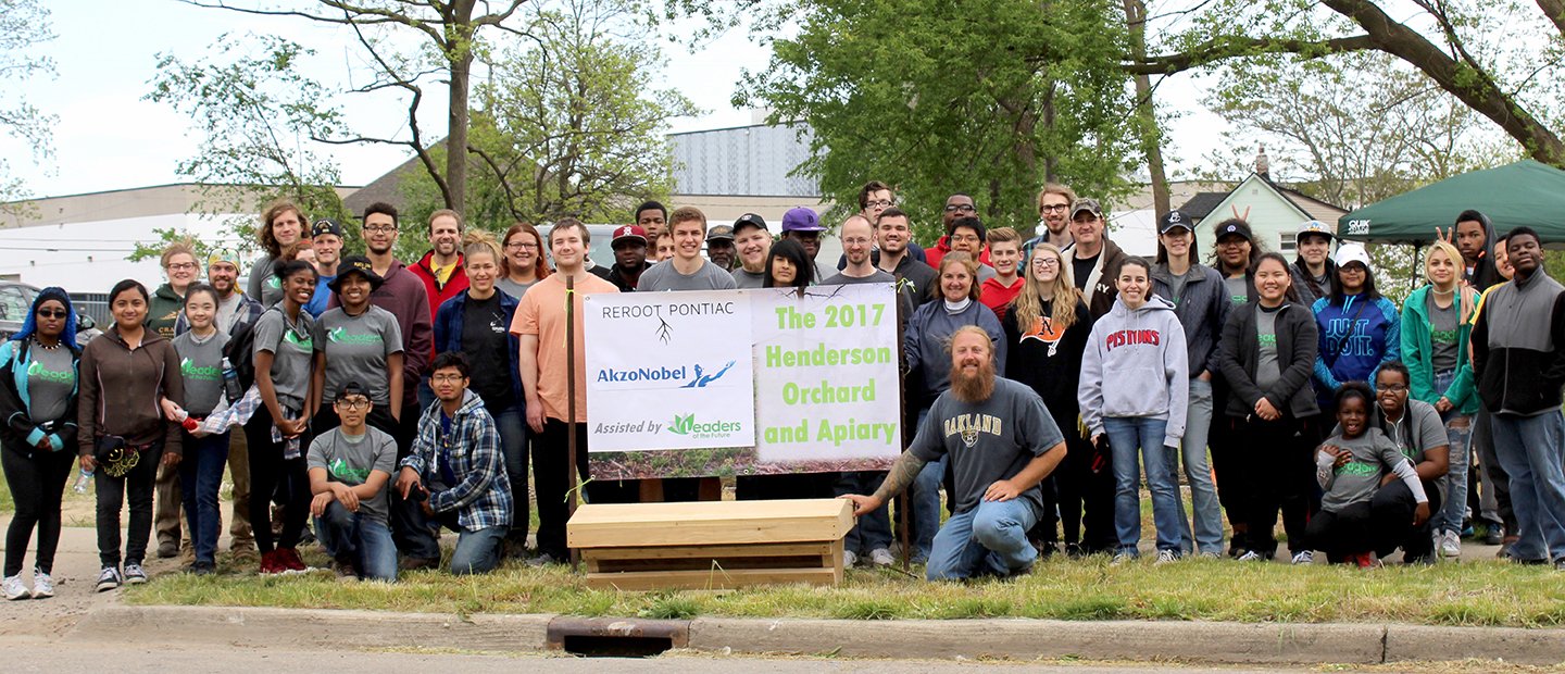 group photo outdoors at the 2017 Henderson Orchard and Apiary