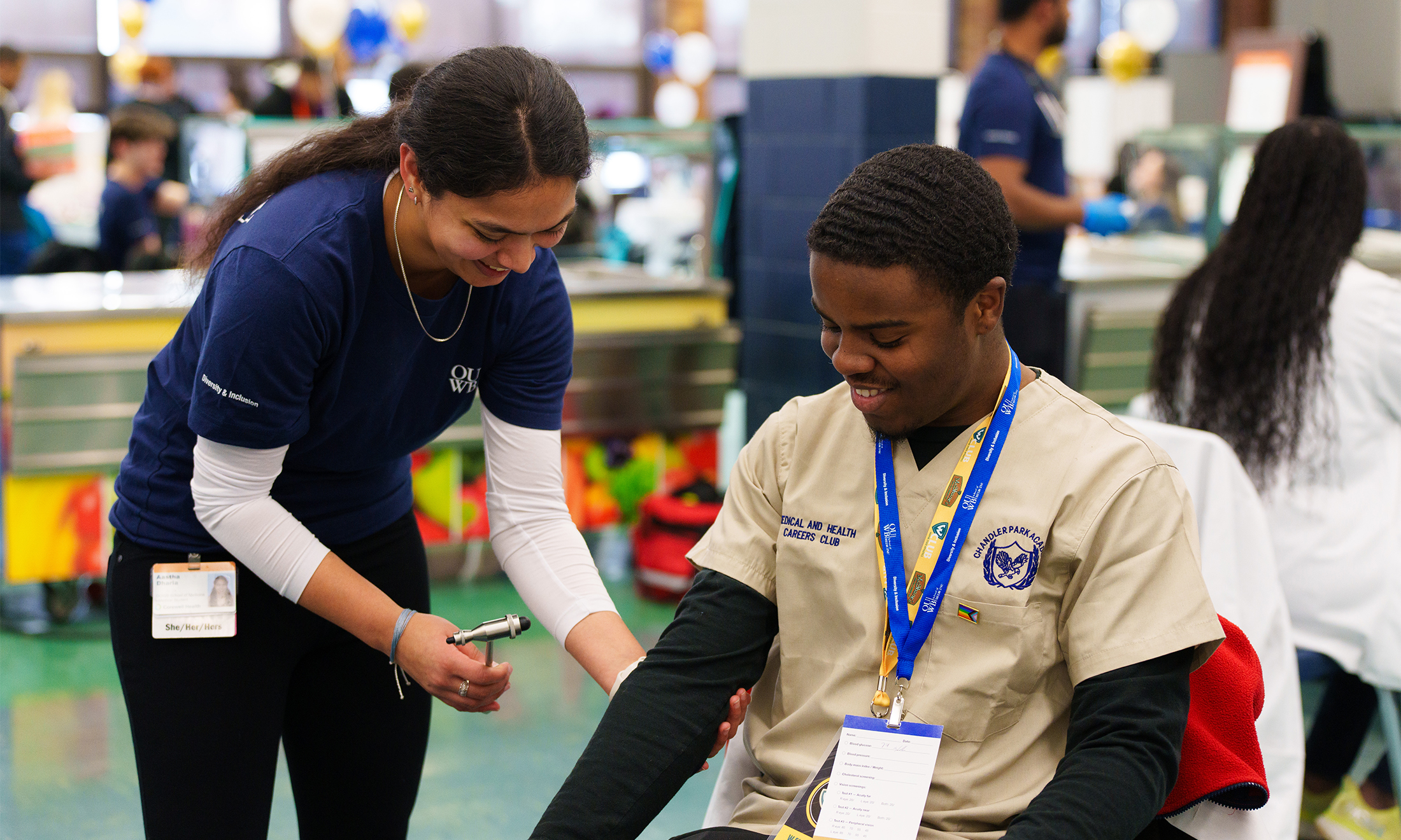 An image of a student volunteering