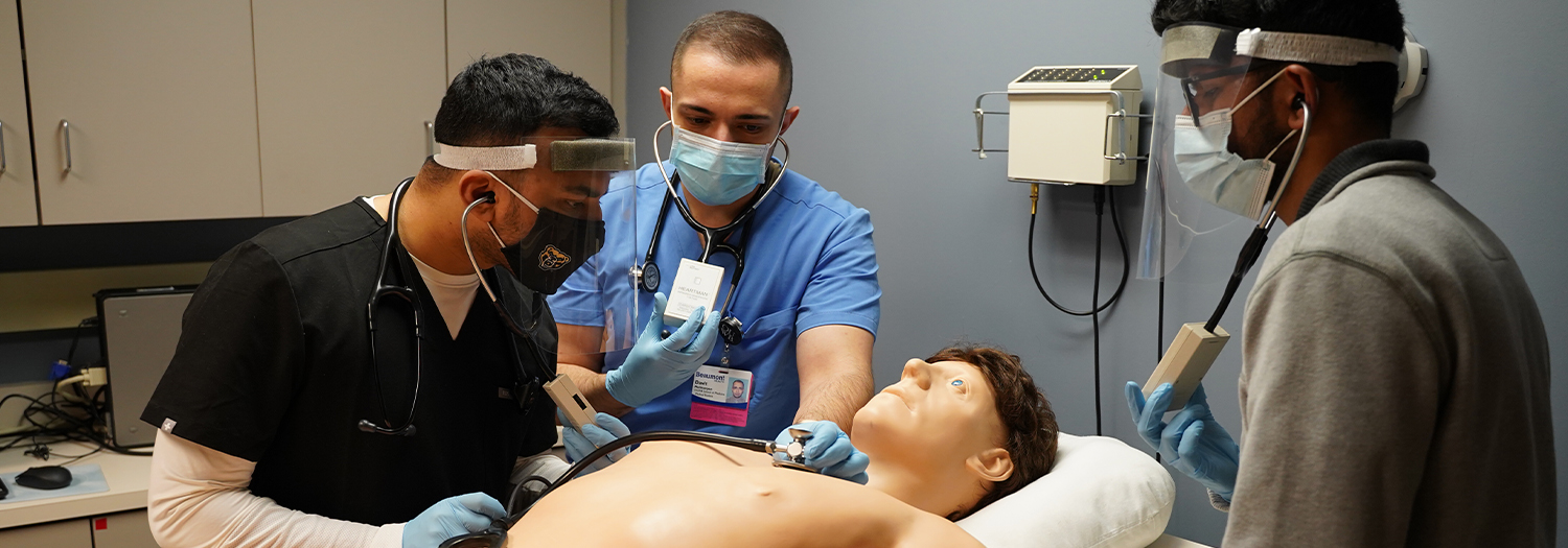 An image of students in the clinical skills center
