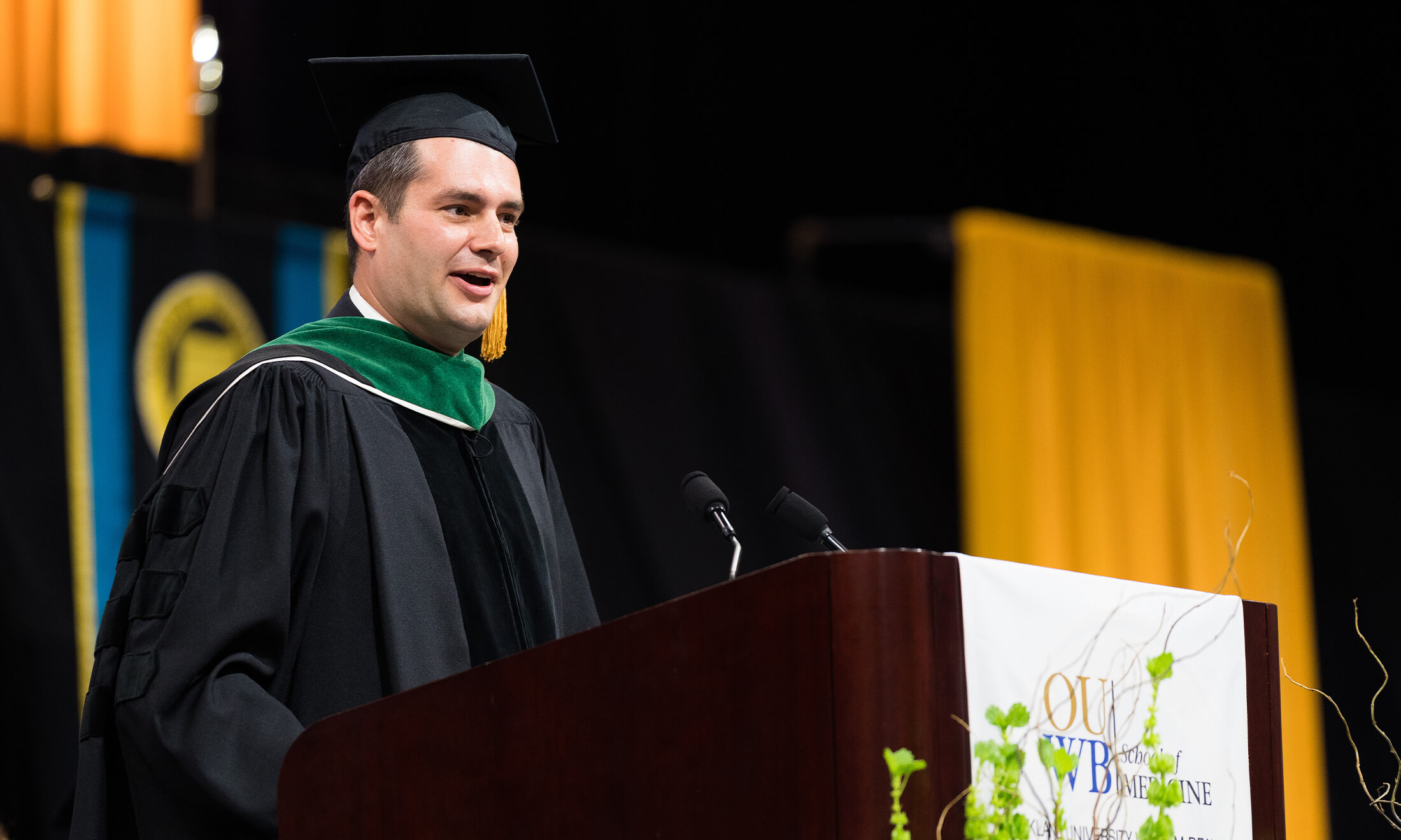 Chris Jaeger, M.D., speaking at OUWB's 2022 commencement