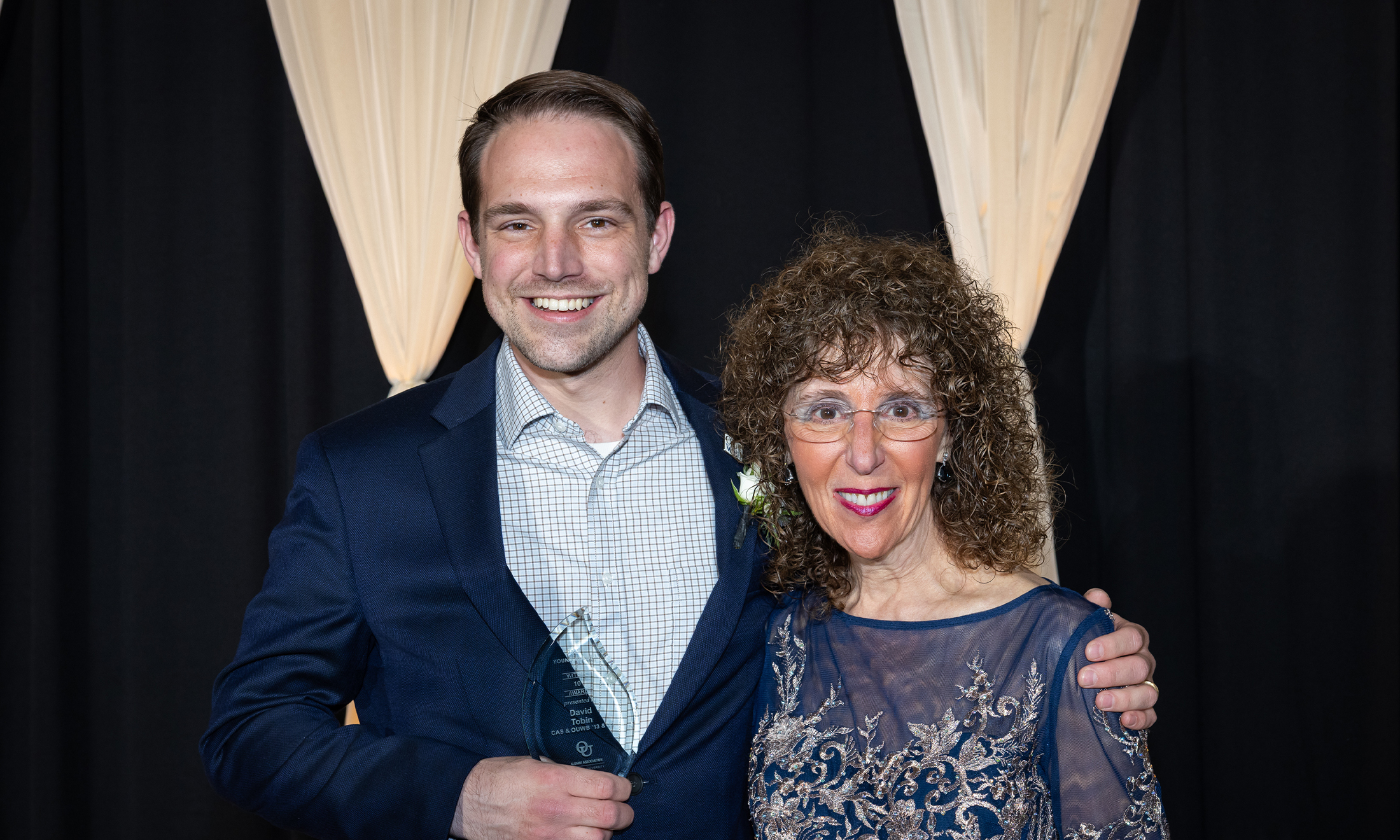 An image of Drs. Tobin and Pescovitz