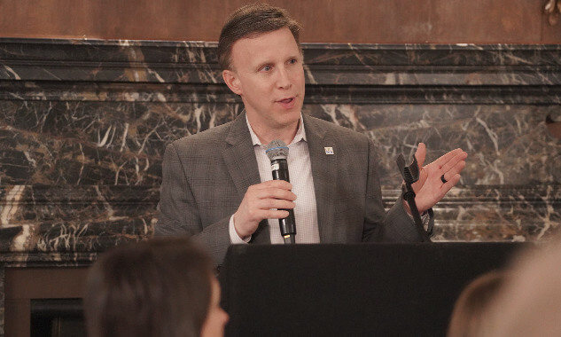 Dr. Carpenter speaks during the PRISM dinner