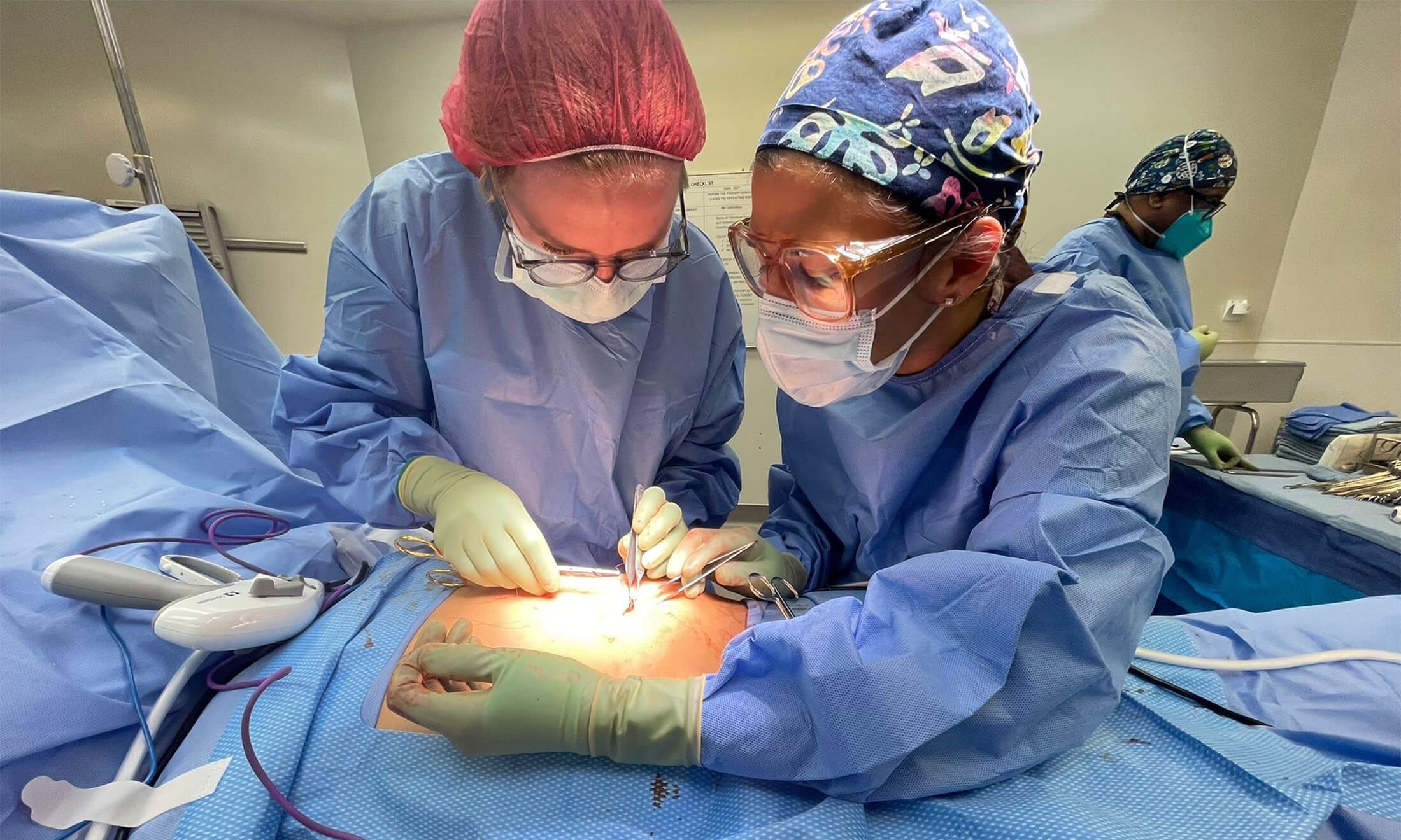 An image of Dr. Jessica Dzubnar Barker in the OR