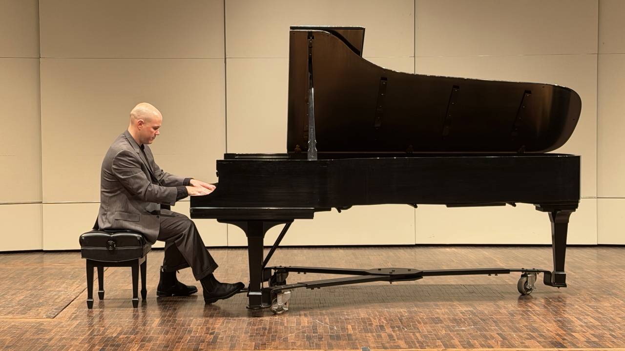 Schuyler Campbell at the piano