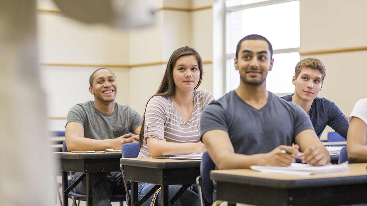 MiLEAP awards Oakland University $482,000 grant to help first-generation students earn bachelor’s degrees