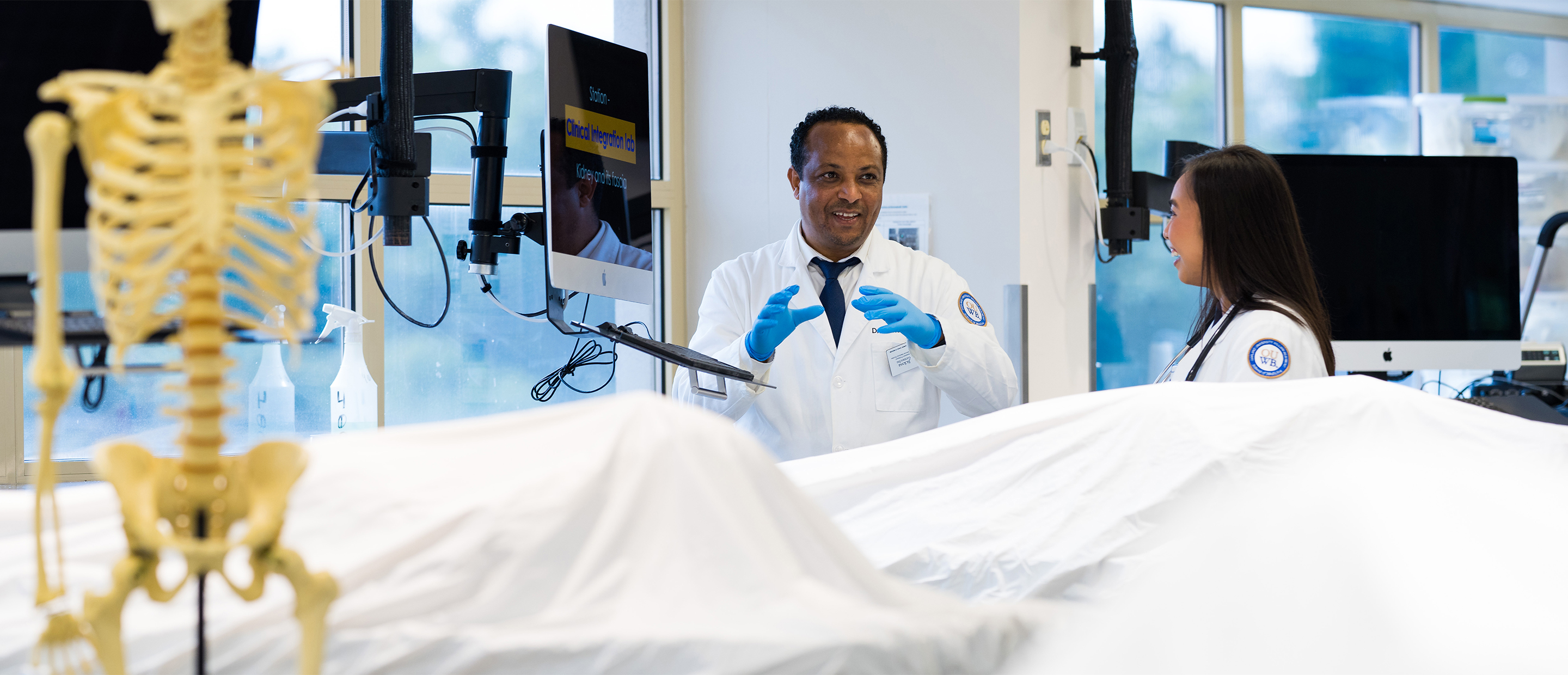 An image of a faculty and student in the lab