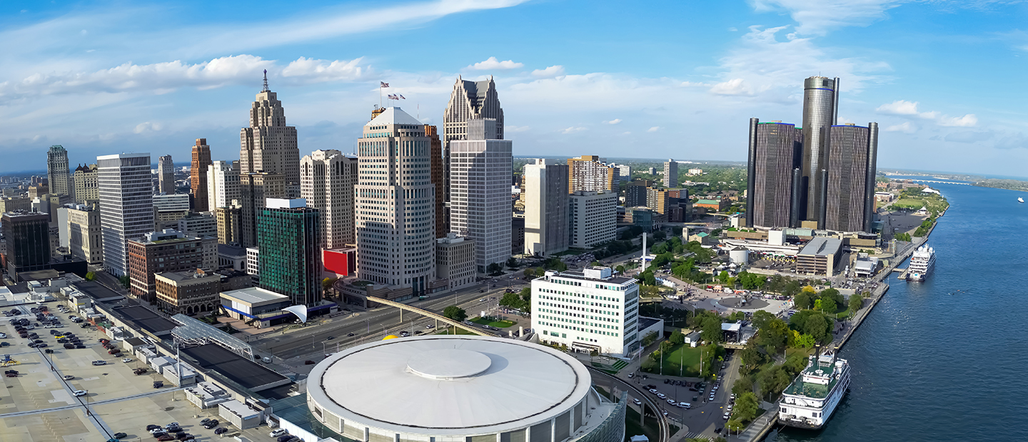 An urban city on the water
